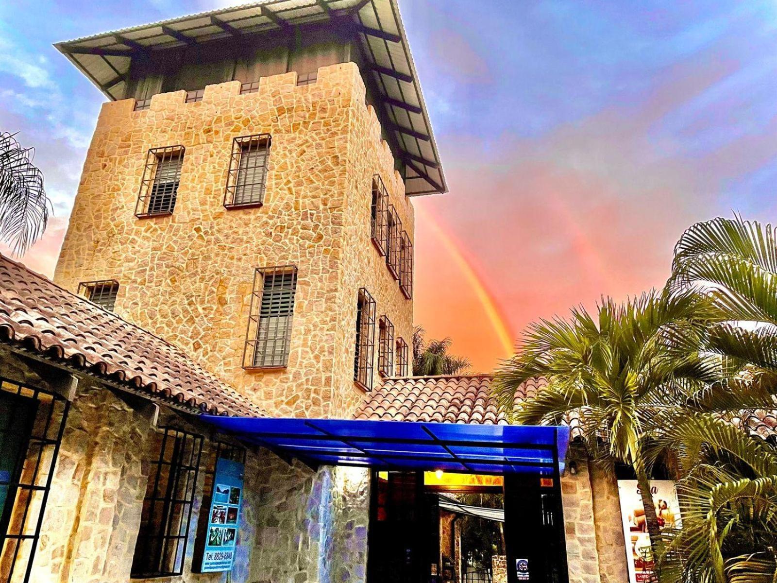Castillo Tambor Resort & Restaurant Exterior foto